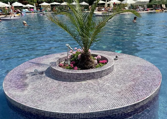 Royal View Apartman *